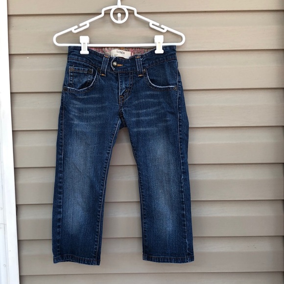 womens levis with button back pockets